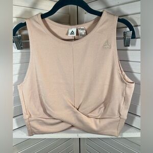 NWOT REEBOK CROP  TOP
